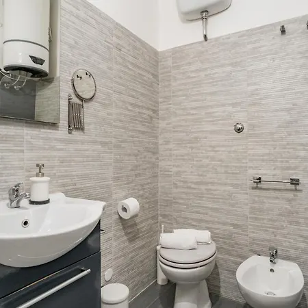 Famm - Charming And Cozy Flat At Pantheon * Ρώμη